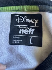 Disney Neff Capt.Hook Size Large Sweatshirt Unisex