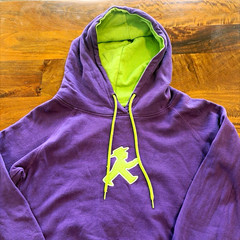 Ampelmann Berlin Purple/Green Graphic Print Pullover Hoodie w/ Pockets, Men’s S