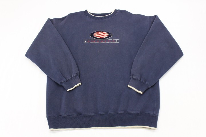 Vintage M&C Sport Men’s XL Embroidered America Crew Neck Sweatshirt