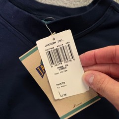 Jantzen Mens L Sweatshirt Navy Blue Vintage 100% Cotton Crewneck V-Stitch 7M970