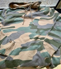 Men’s DSG camo Hoodie Kangaroo Pocket Size M