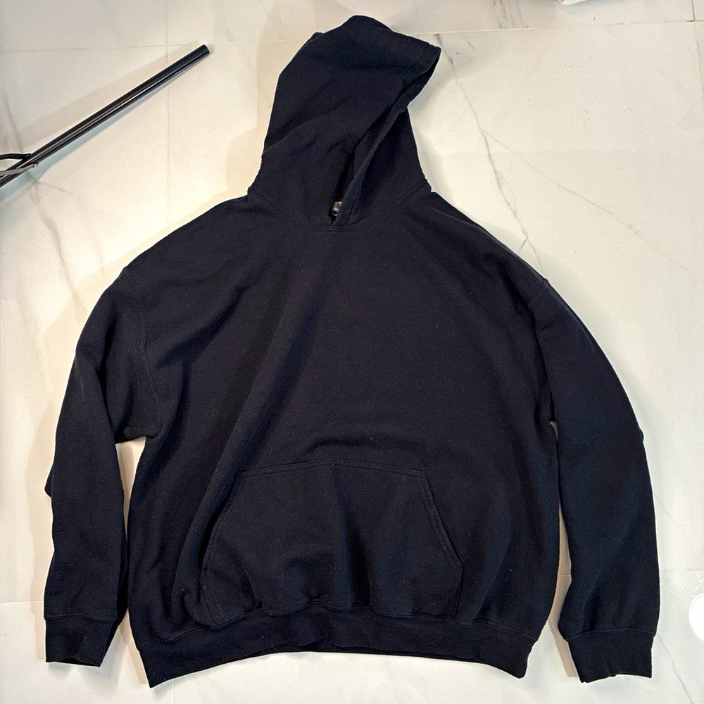 Gildan Men’s Black Pullover Fleece Hoodie Kangaroo Pocket Size XL