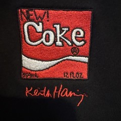 Uniqlo UT Keith Haring Coca-Cola Sweatshirt Mens XXS Black Crewneck Pop Art Logo