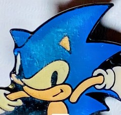 VINTAGE 2004 SONIC X SONIC THE HEDGEHOG YELLOW HOODIE KIDS SZ 7-L HAT PIN INCL.