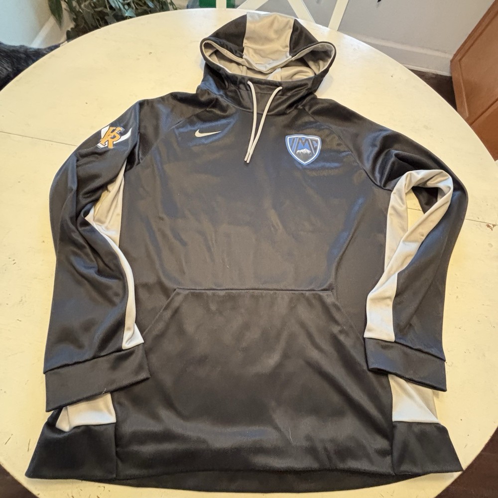 Nike hoodie Black and gray 100% polyester. Size L.. Front pocket. 👍 Condition!