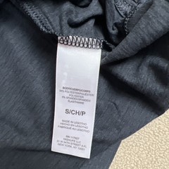 Gaiam Everyday Basic Hoodie, Black Slim Fit Long Sleeve T-Shirt. Men’s Sz S