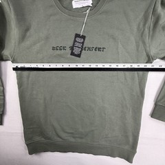 Yes Theory Seek Discomfort Pull Over Olive Green Mens Size Small Crew neck