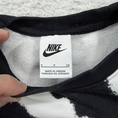 Nike Mens S Black White Abstract Cloud Tie Dye Crewneck Sweatshirt CU4344-010