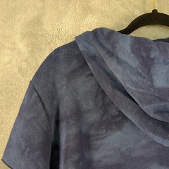 NWT $69 TAILORED RECREATION Fleece Tie Dye Hoodie MEDIUM Pleated Sleeve Blue