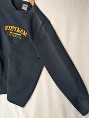 Fruit of the Loom Heavy Vietnam Veteran Embroided Black Crewneck Sweater Men’s L