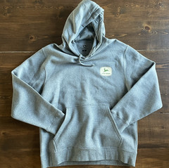 New John Deere Hoodie Men’s M Gray Pullover Sweatshirt 2 Sided Tractor Deer Logo
