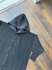 Homme Plisse Issey Miyake Pleated Hooded Longline | Black | Size 3 / Medium