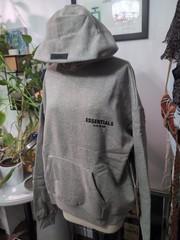 NWT NIP ESSENTIALS Fear Of God HOODIE Men’s Medium Dark Oatmeal – PACSUN
