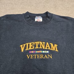 VTG 90s Vietnam Veterans Memorial Jersey Crewneck Sweatshirt Black Embroidered M
