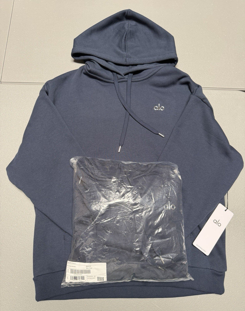 Alo Men’s L Blue Pullover Hoodie Logo Drawstring Hooded Long Sleeve Solid