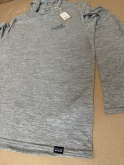 Patagonia Capilene Cool Daily Hoody, Medium, Feather Grey, NEW (45325)