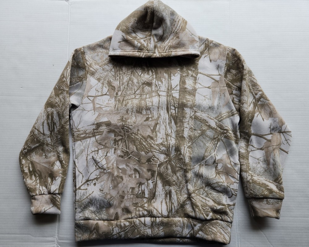 Original Deluxe Men’s Apparel Camouflage Tree Hooded Sweatshirt – Size: Medium