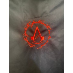Official Assassin’s Creed UNITY Game Hoodie – Bioworld 2015 – Navy/White – Large
