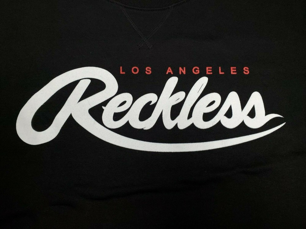 New Young and Reckless Y&R Men Fleece Crew Sweatshirt Black Short Sleeve