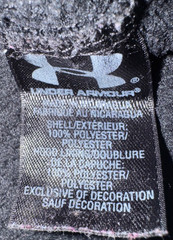 Under Armour Hoodie LongSleeve K Pocket Black Loose Coupe Lache 100% Polyester