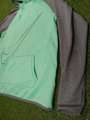 Nike Hoodie Mens Large Mint Green Gray Swoosh Logo Fleece Lined Thumbhole Sleeve