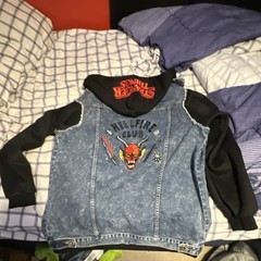 Halloween Horror Nights 24 exclusive Stranger Things Hoodie zip up jacket Size M