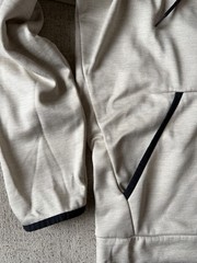 Under Armour Hoodie Men’s Large Cream Heather Loose Fit Pullover Fleece