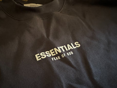Essentials Fear of God Relaxed Crew Neck (Iron/Dark, Medium)