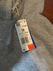 Adidas Trefoil Essentials Hoodie Gray Men’s Medium M NWT Brand New