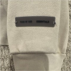 Fear Of God Essentials Crewneck Sweatshirt – Beige/Tan