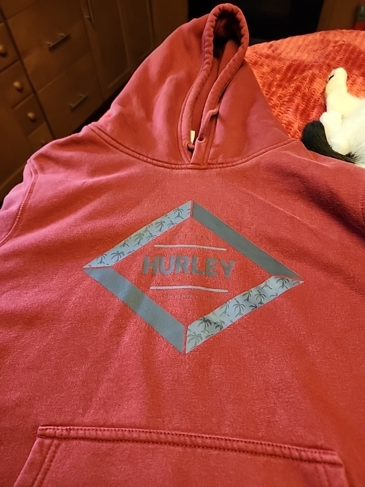 Hurley Men’s Fleece Pullover Hoodie Size Large Deep Red