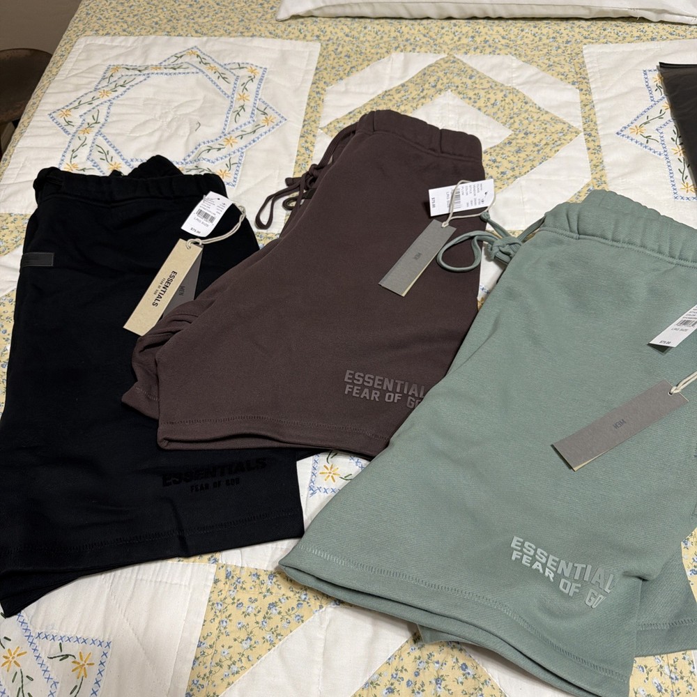 Fear Of God Essentials Shorts – AUTHENTIC Size L Plum, Sycamore and Stretch Limo
