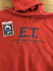 VTG E.T. The Extraterestrial 20th anniversary movie Promo Zip Up Hoodie And Pin