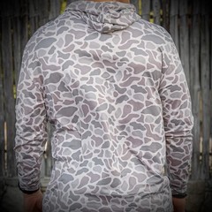 Burlebo Men’s Performance Hoodie – Lightweight XXL, Classic Deer Camo
