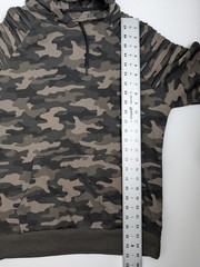 Primark Men’s Medium Camouflage Pullover Hoodie with Ribbed Shoulder Detail