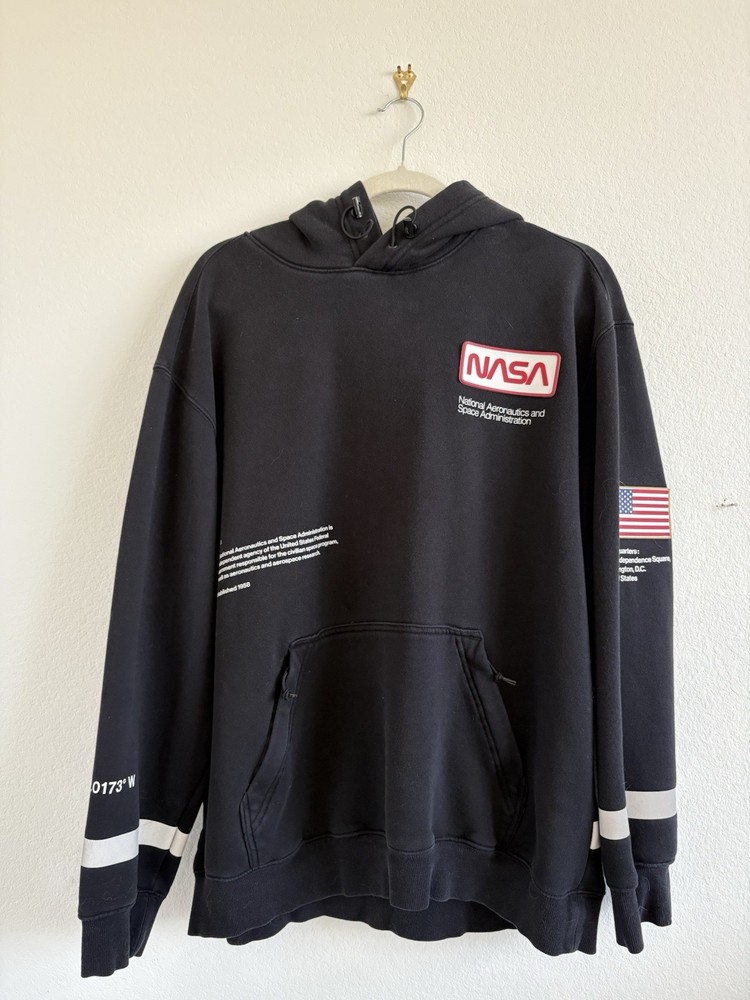 H&M Men’s NASA Reflective Hoodie Black with Rubber Patches, Size L
