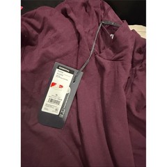VRST Men’s Essential Lightweight Golf Hoodie Burgundy Plum NWT SIZE XL