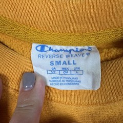 Champion Reverse Weave Sweatshirt Mens Small Gold Yellow Crewneck Pullover Logo
