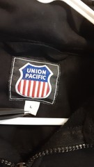 🚂 Union Pacific 1/4 Zip Sweatshirt Size Large Pullover Chicago Service Unit