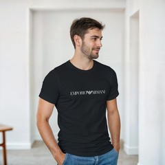 Emporio Armani Design Shirt/Hoodie/Sweatshirt