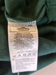 adidas Men’s Essentials Fleece Sweatshirt Collegiate Green Size Small IJ8893 NWT