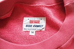 Vintage UNITED COLORS of BENETTON “Blue Family” Line Sweatshirt jumper Size S 90