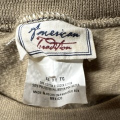 American Tradition Men’s Beige Fleece Crewneck Pullover Deer Graphic XL