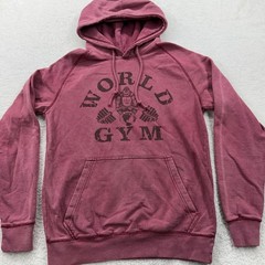 World Gym Hoodie Mens Small Maroon Pullover Graphic Logo Workout Fitness