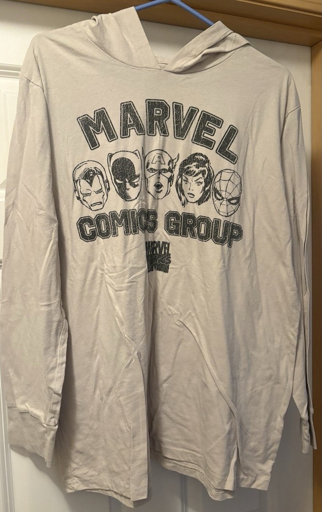 Men’s Marvel Comics Group Khaki Hooded Graphic Tee Size XL