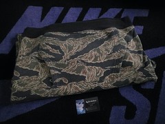 Supreme x Champion Tiger Camo Men’s Large Pullover FW15 PRE-OWNED OG SELLER