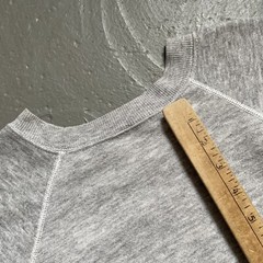Vintage 1980s New Balance Tri-Blend Rayon Logo Raglan Sweatshirt Made In USA M