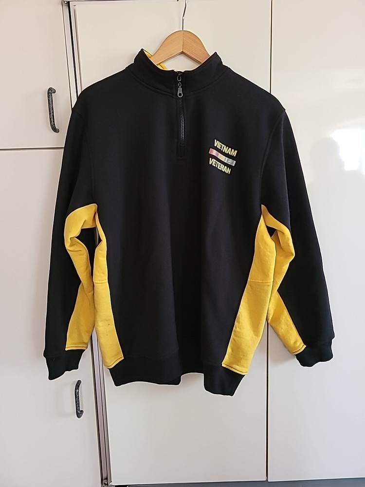 Vietnam Veteran Sweatshirt Quarter-zip Pullover Size XL