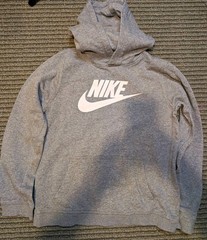 Nike Gray Solid Fleece Pullover Hoodie Youth XL Logo Swoosh Hooded Pockets