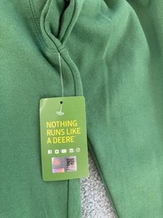 NWT Men’s John Deere Core Graphic Logo Green Hoodie Size L